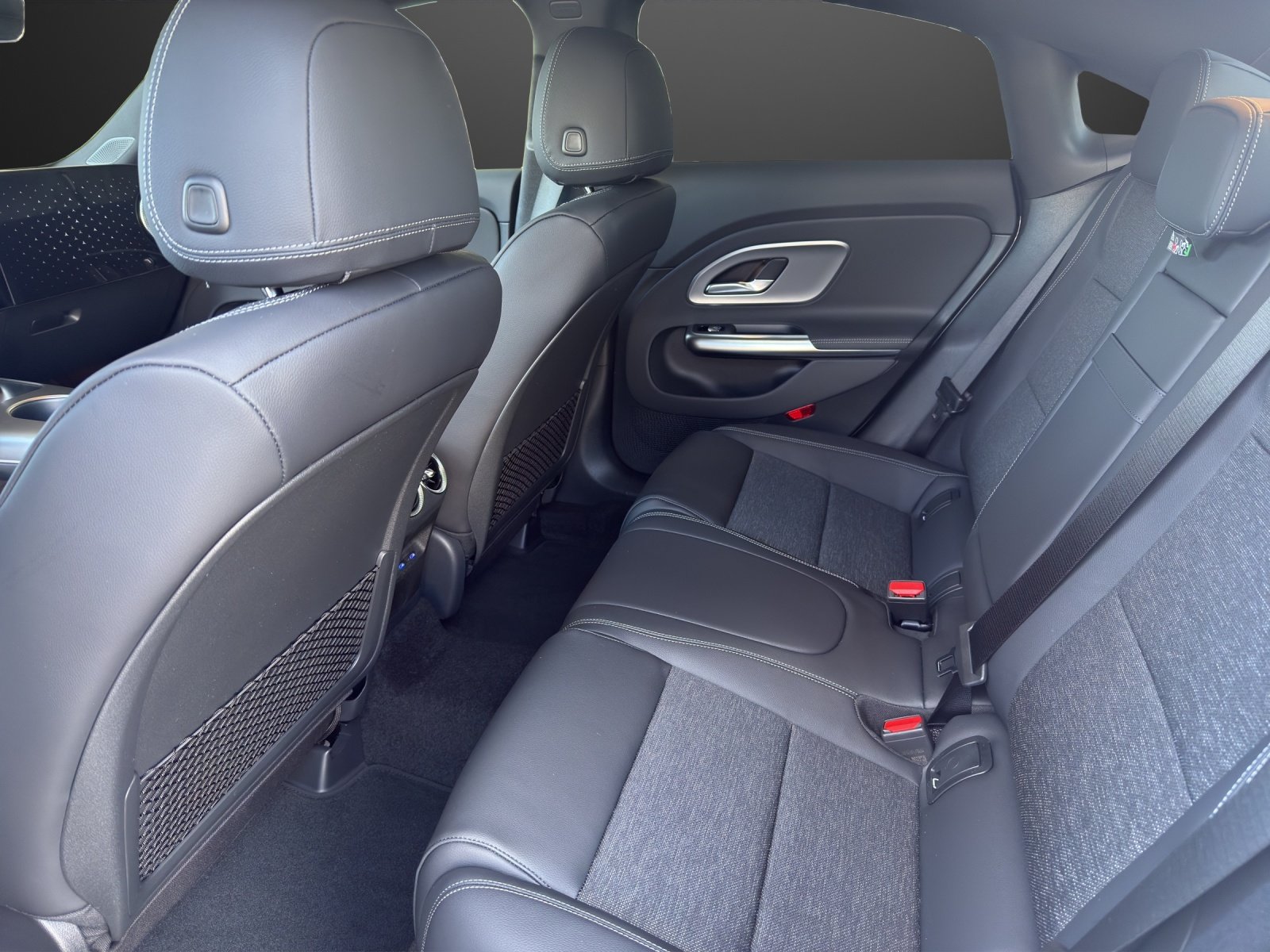 MERCEDES-BENZ Mild-Hybrid, Auto nuove, Automatico - 6