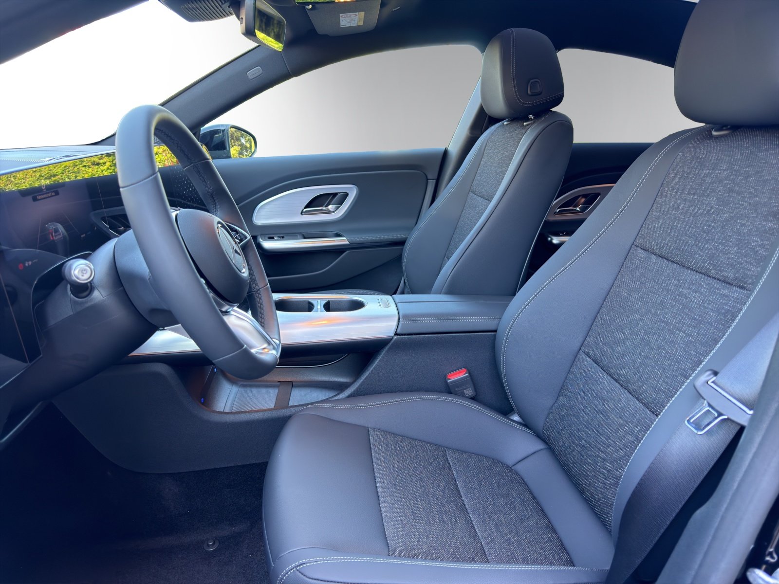 MERCEDES-BENZ CLA 200 8G-DCT, Benzin, Neuwagen, Automatik - 5