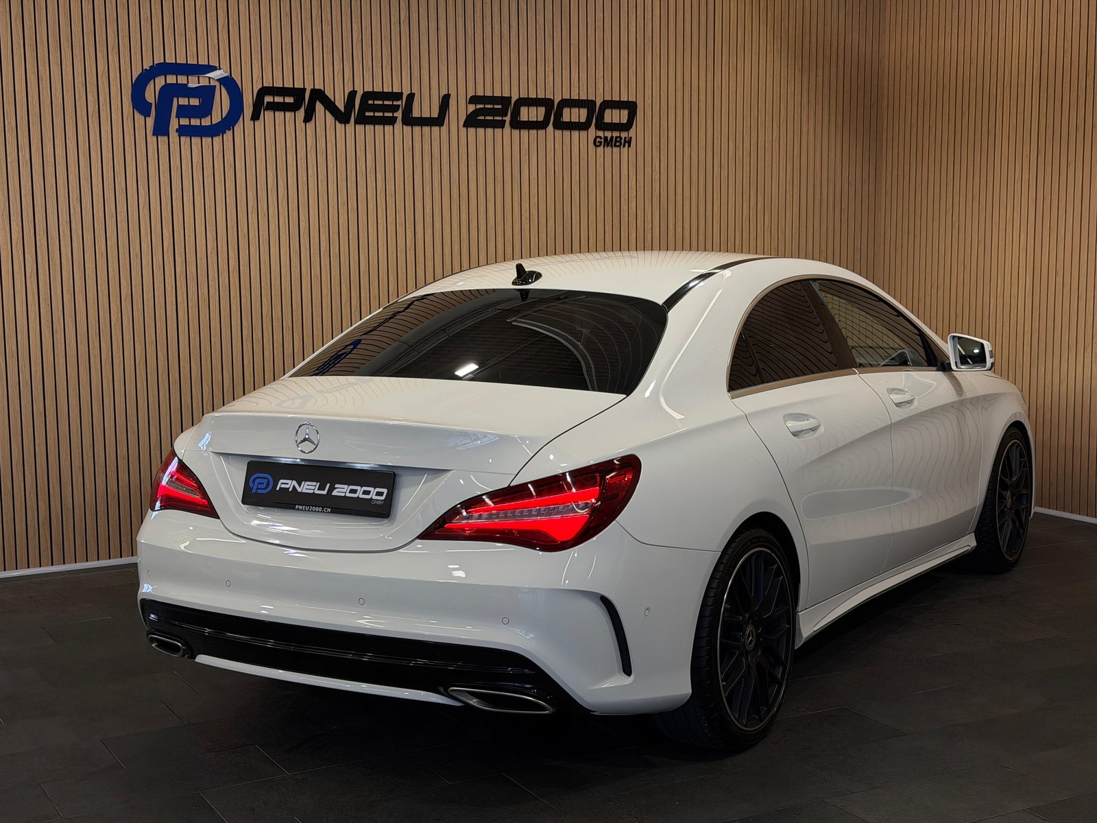 MERCEDES-BENZ CLA 180 AMG Line, Benzin, Occasion / Gebraucht, Automat - 4