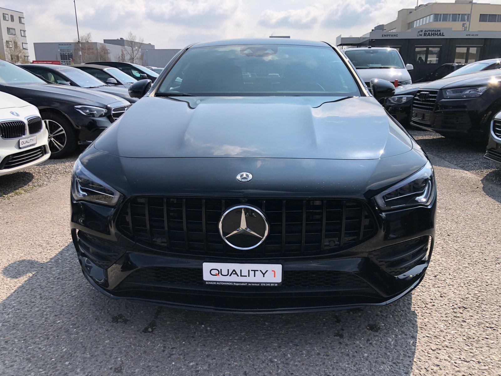 MERCEDES-BENZ CLA 180 AMG Line 7G-DCT, Benzin, Occasion / Gebraucht, Automatik - 2