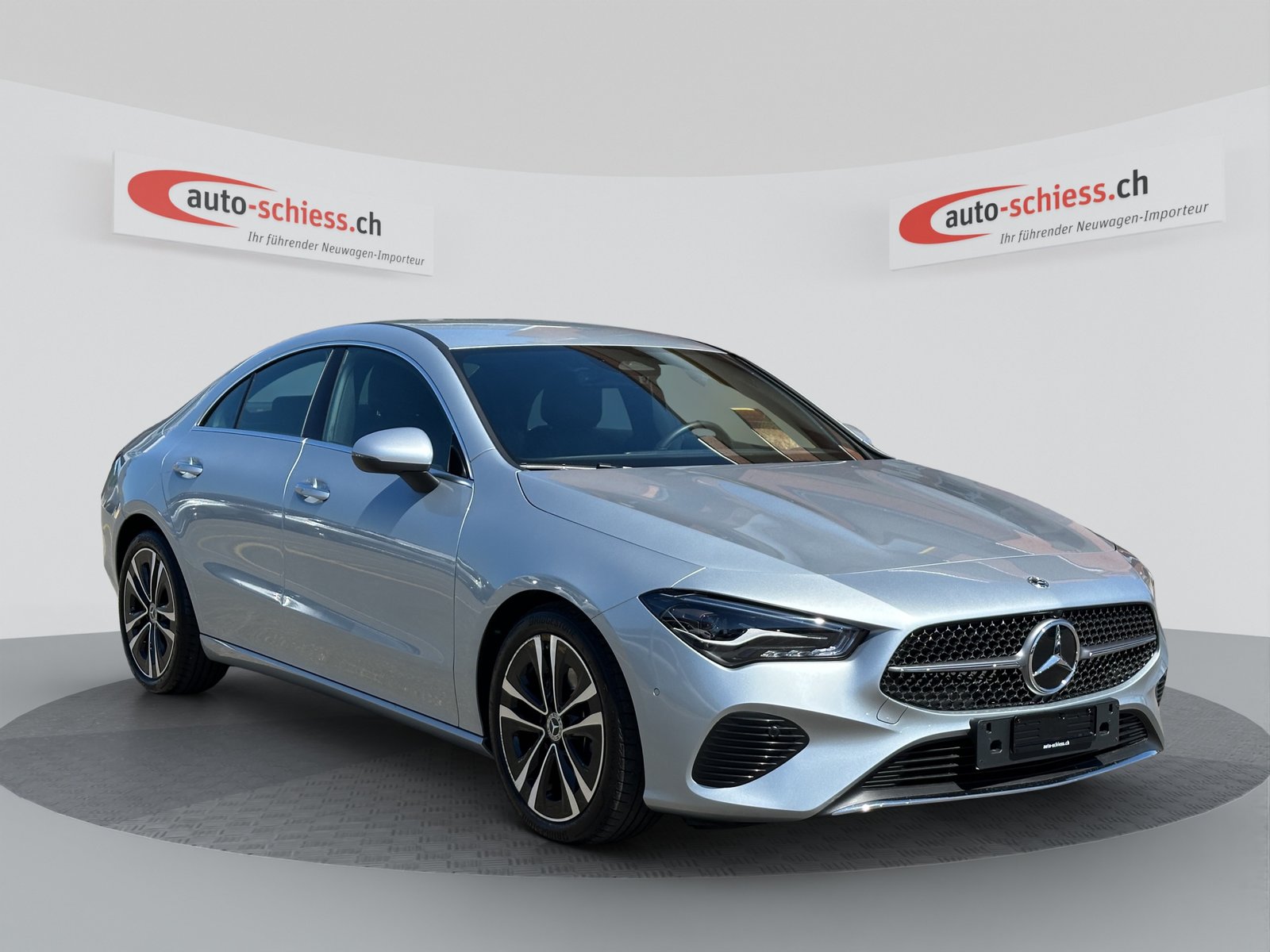 MERCEDES-BENZ CLA 180 d Progressive 8G-DCT