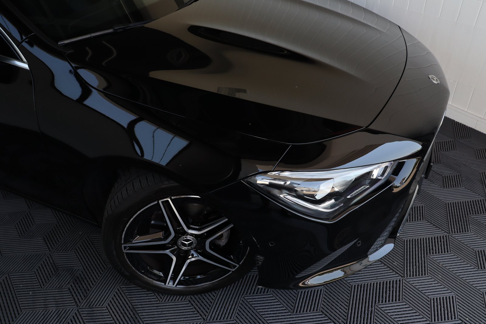 MERCEDES-BENZ CLA 180 Progressive 7G-DCT, Essence, Occasion / Utilisé, Automatique - 4