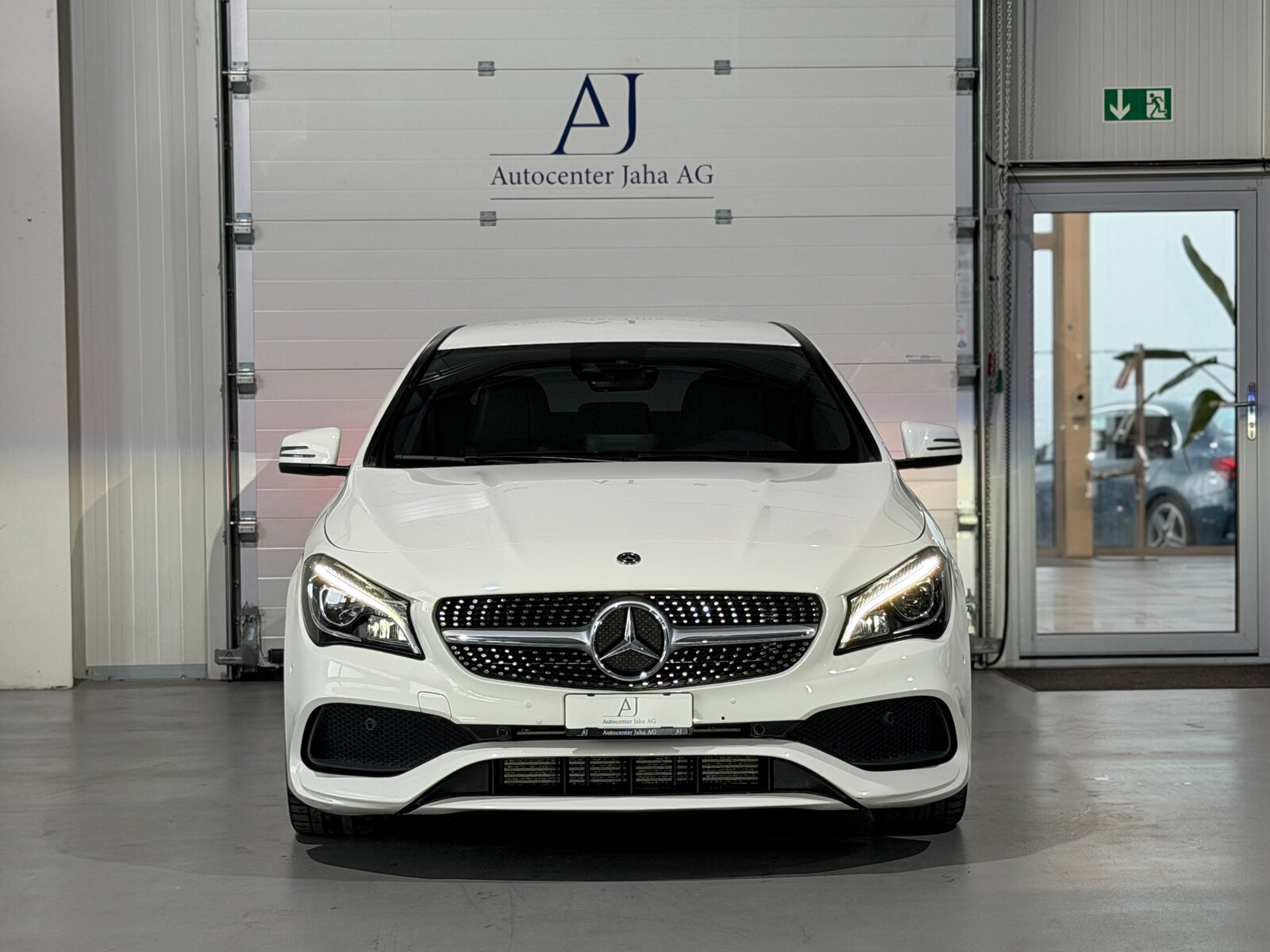 MERCEDES-BENZ CLA 180 AMG Line 7G-DCT, Essence, Occasion / Utilisé, Automatique - 4