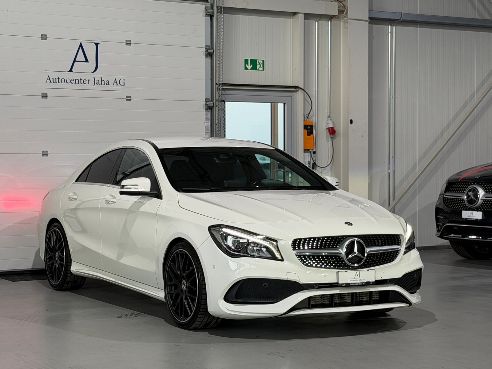 MERCEDES-BENZ CLA 180 AMG Line 7G-DCT, Essence, Occasion / Utilisé, Automatique - 5