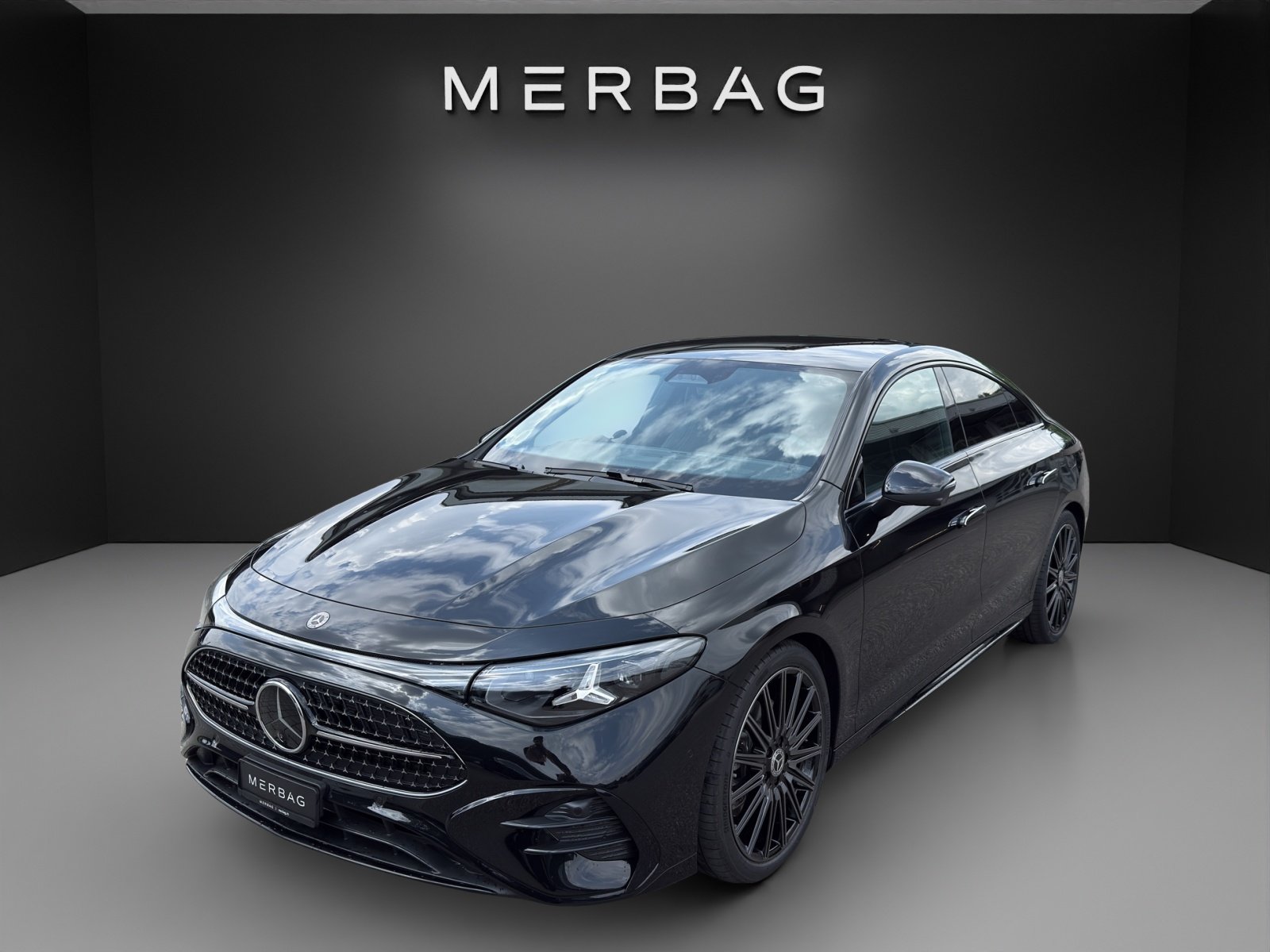 MERCEDES-BENZ CLA 220 4Matic 8G-DCT