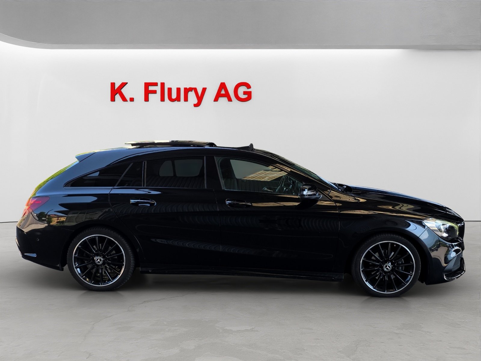 MERCEDES-BENZ CLA 200 d AMG Line 4m Sh.Brake, Diesel, Pre-registered new car, Automatic - 6