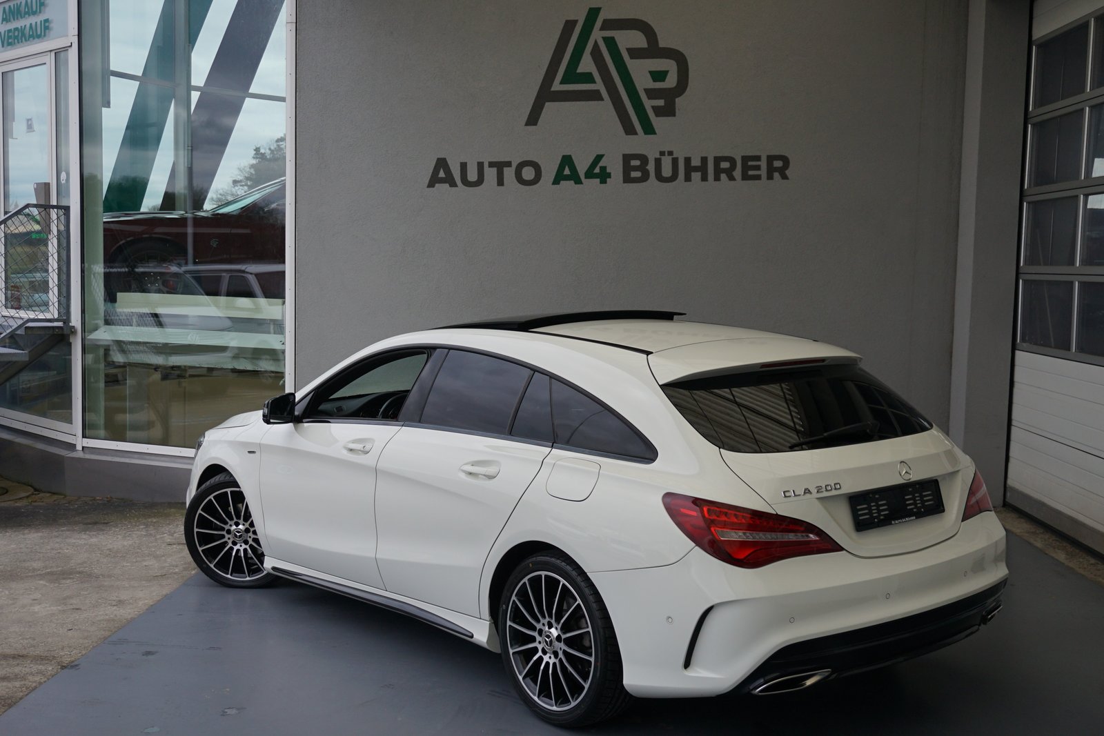MERCEDES-BENZ CLA 200 AMG Line, Benzin, Occasion / Gebraucht, Automatik - 6