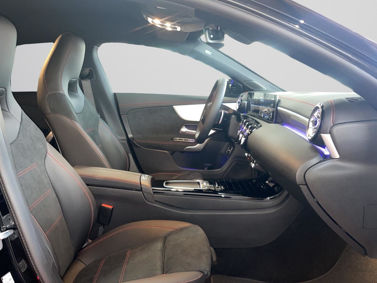 MERCEDES-BENZ CLA 200 Shooting Brake AMG Line, Mild-Hybrid Petrol/Electric, Second hand / Used, Automatic - 7