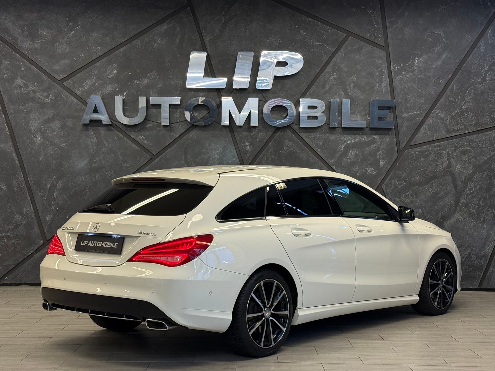 MERCEDES-BENZ CLA Shooting Brake 200 CDI Urban 4Matic 7G-DCT, Diesel, Occasion / Utilisé, Automatique - 6