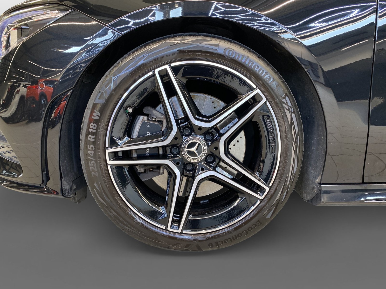 MERCEDES-BENZ CLA 200 AMG Line Shooting Brake, Essence, Occasion / Utilisé, Automatique - 6