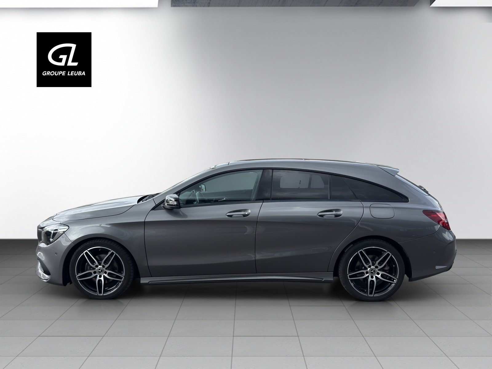 MERCEDES-BENZ CLA 200 AMG Line, Benzin, Occasion / Gebraucht, Automatik - 4