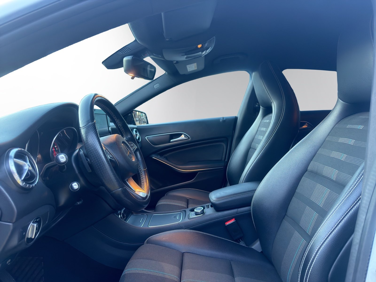 MERCEDES-BENZ CLA Shooting Brake 200 Night Star 7G-DCT, Petrol, Second hand / Used, Automatic - 7
