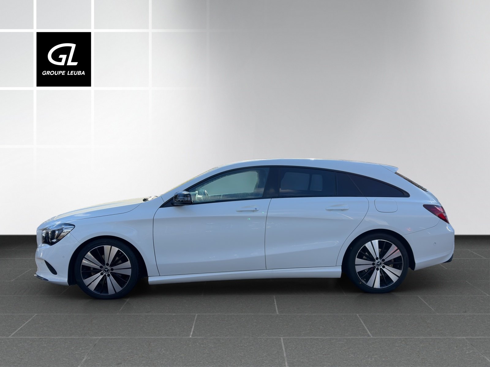 MERCEDES-BENZ CLA 200 d Night Star, Diesel, Occasion / Gebraucht, Automatik - 3