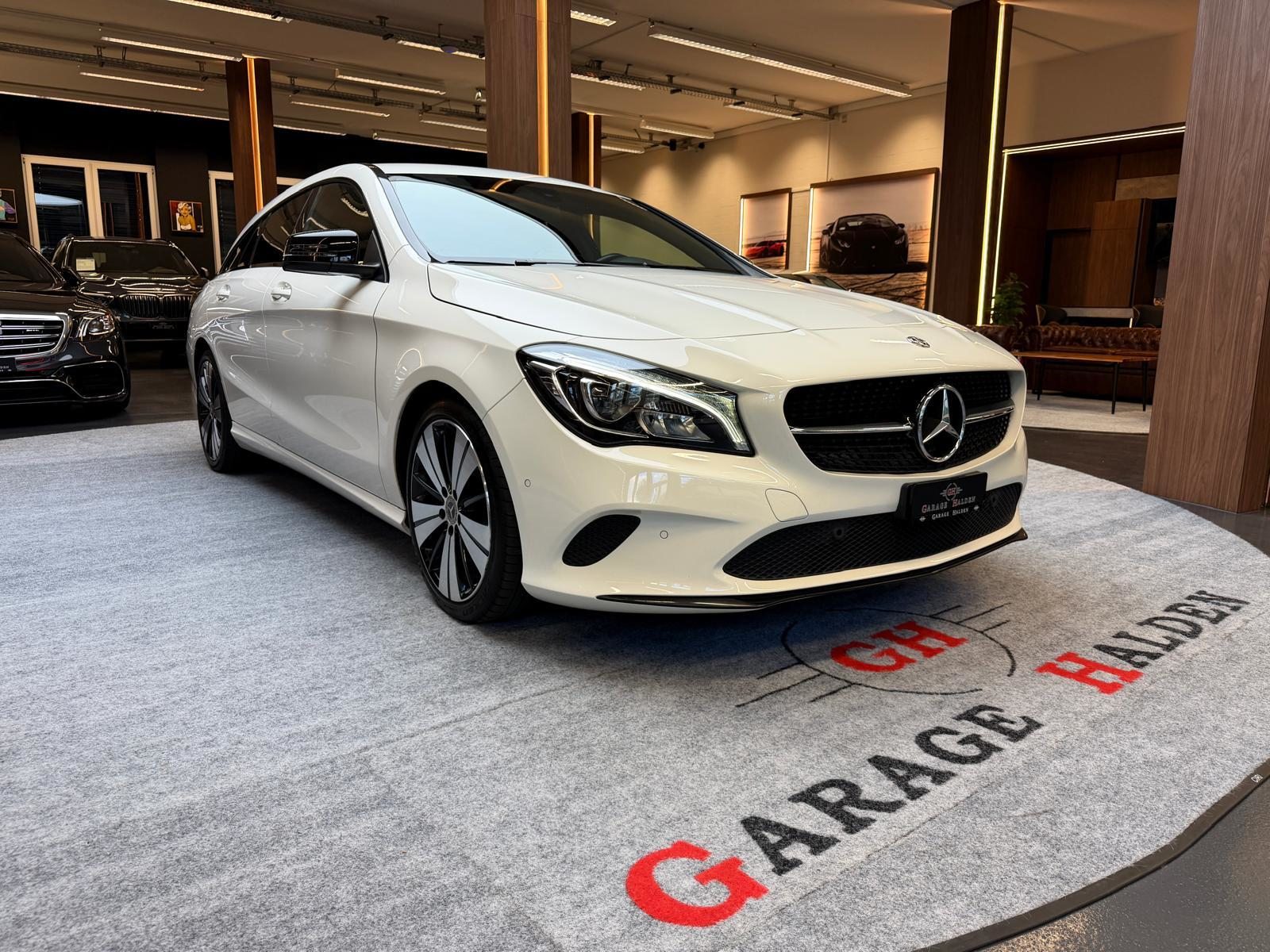 MERCEDES-BENZ CLA 200 Urban Shooting Brake