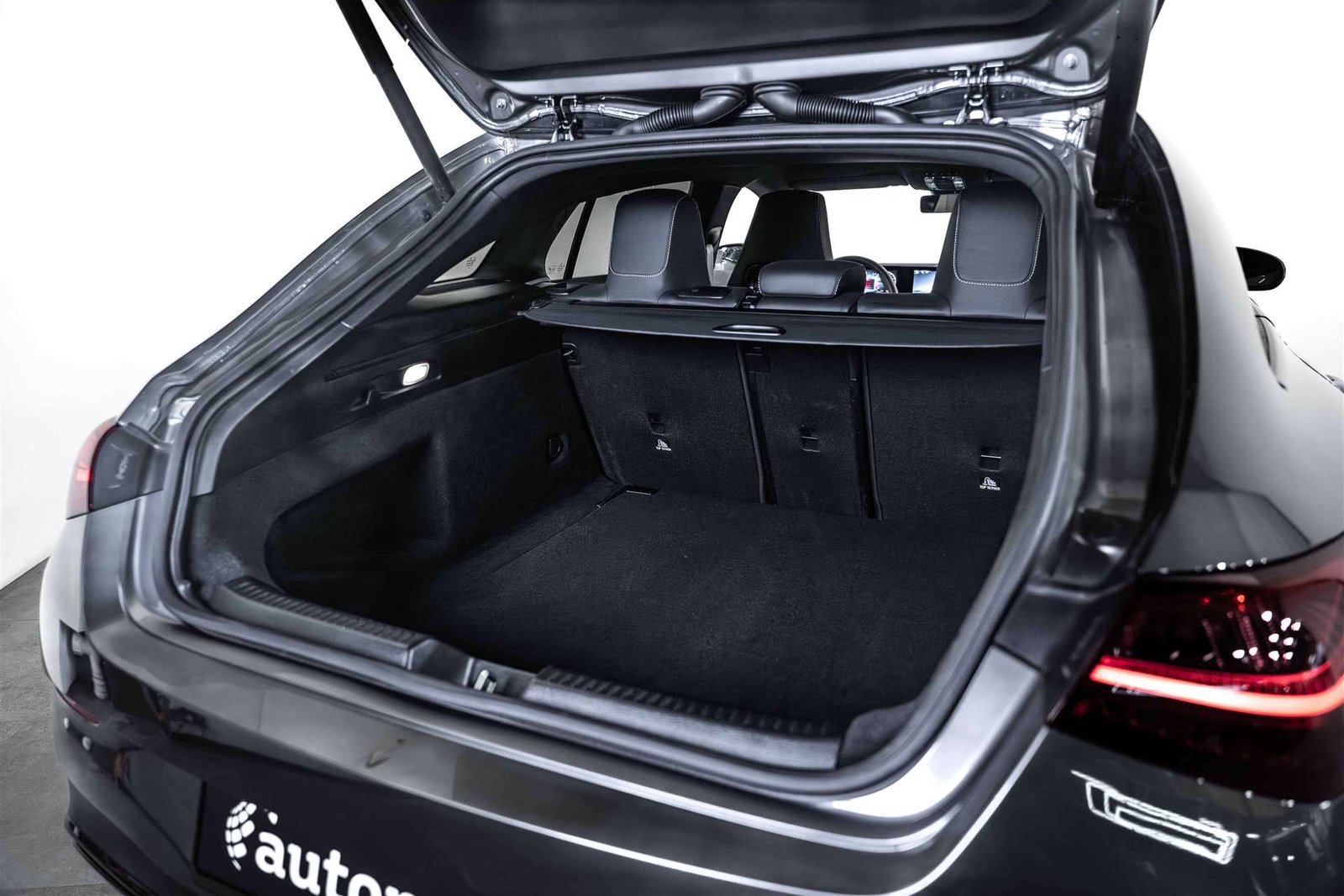 MERCEDES-BENZ CLA Shooting Brake 200 AMG Line Advanced Plus, Mild-Hybrid Petrol/Electric, Second hand / Used, Automatic - 5