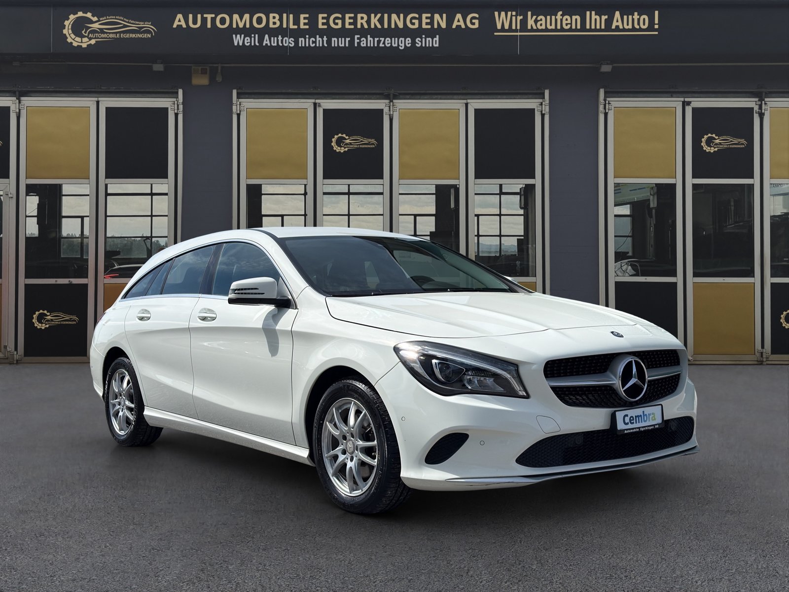 MERCEDES-BENZ CLA Shooting Br 200 d Swiss Star Edition 4M, Diesel, Occasion / Utilisé, Automatique - 3