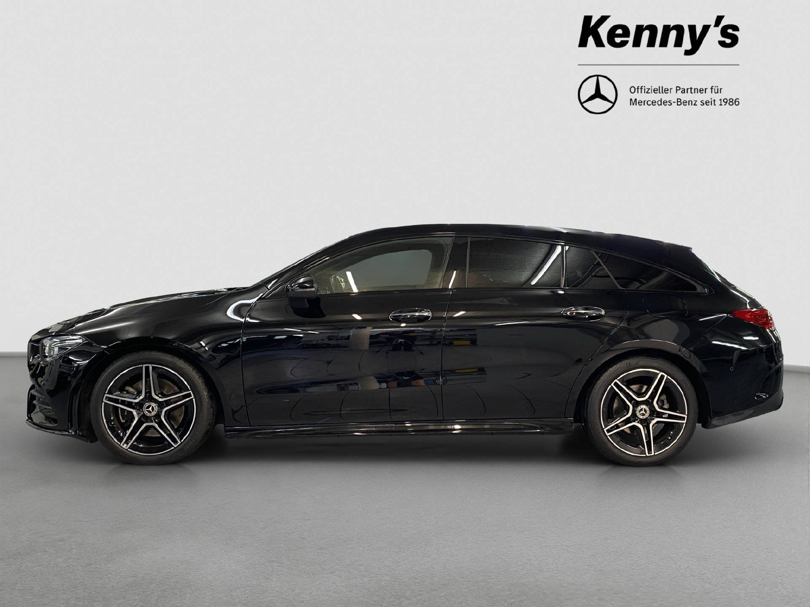 MERCEDES-BENZ CLA 200 AMG Line Shooting Brake, Benzin, Occasion / Gebraucht, Automatik - 3