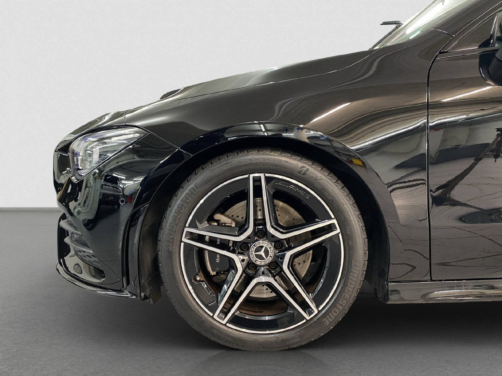 MERCEDES-BENZ CLA 200 AMG Line Shooting Brake, Benzin, Occasion / Gebraucht, Automatik - 6