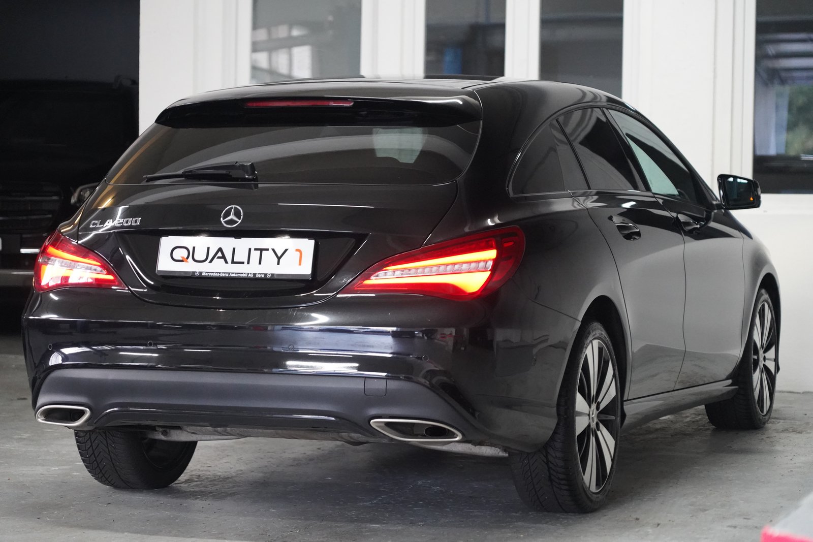 MERCEDES-BENZ CLA Shooting Brake 200 Night Star 7G-DCT, Benzina, Occasioni / Usate, Automatico - 7