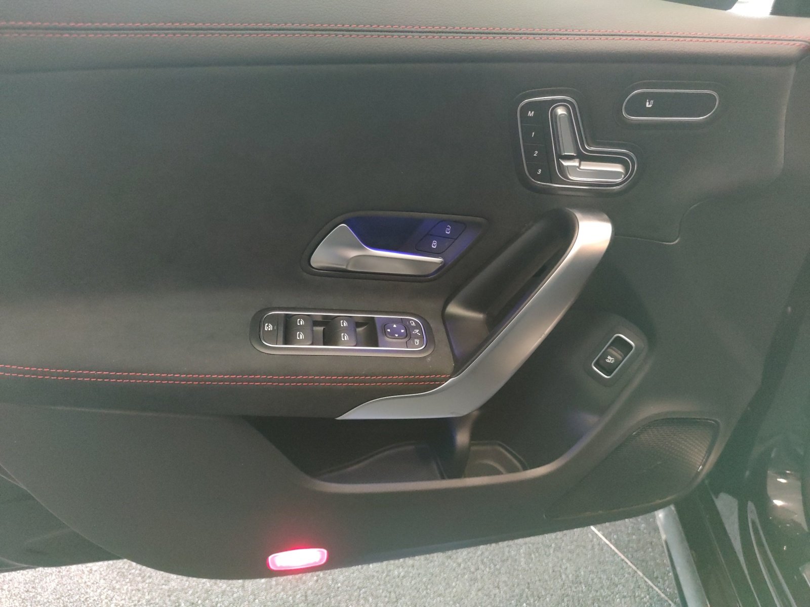 MERCEDES-BENZ CLA 200 AMG Line Shooting Brake, Benzin, Vorführwagen, Automatik - 6
