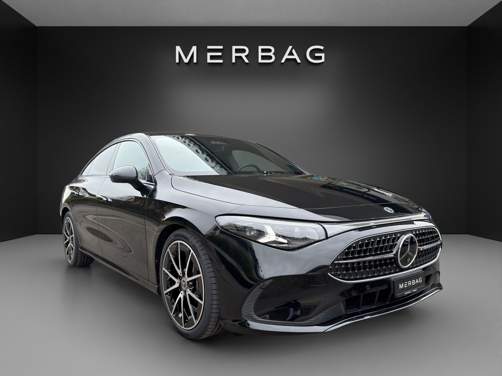 MERCEDES-BENZ CLA 200 8G-DCT 4Matic