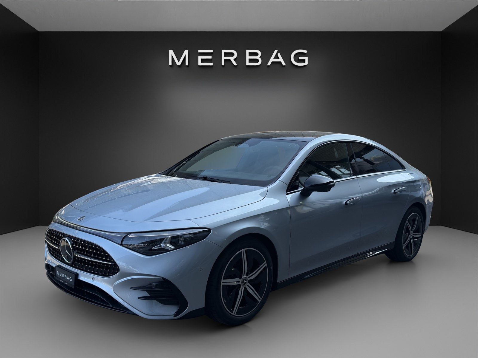 MERCEDES-BENZ CLA 200 8G-DCT 4Matic