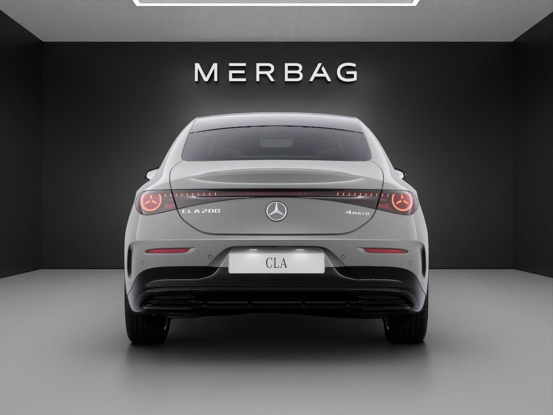 MERCEDES-BENZ CLA 200 8G-DCT 4Matic, Benzina, Auto nuove, Automatico - 4