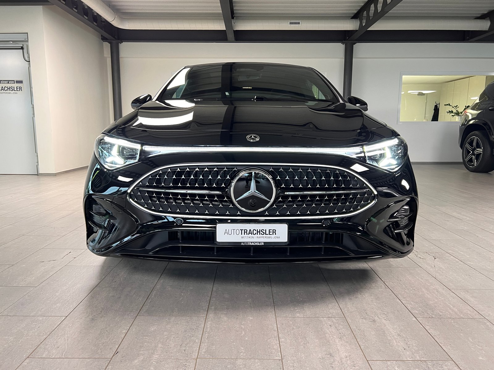 MERCEDES-BENZ CLA 200 8G-DCT 4Matic, Benzina, Auto nuove, Automatico - 2