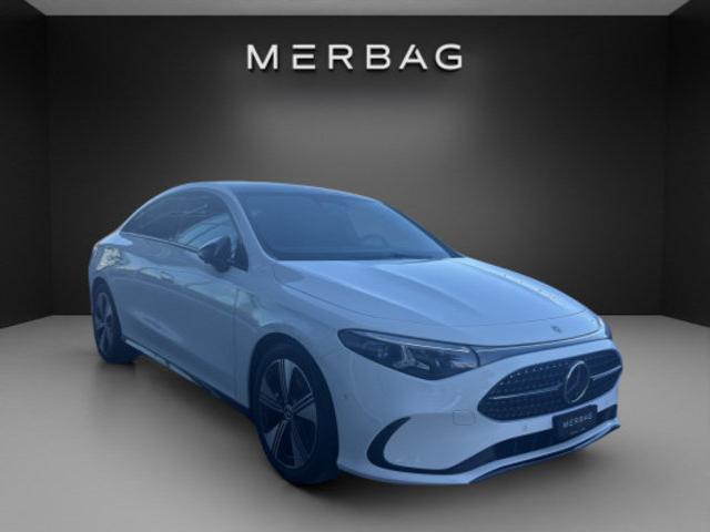 MERCEDES-BENZ CLA 200 8G-DCT 4Matic, Benzina, Auto nuove, Automatico