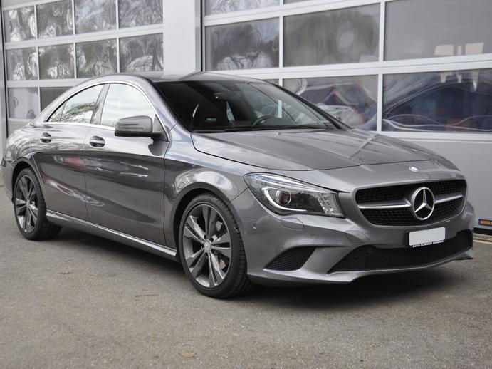 MERCEDES-BENZ CLA 200 Urban 7G-DCT, Petrol, Second hand / Used, Automatic