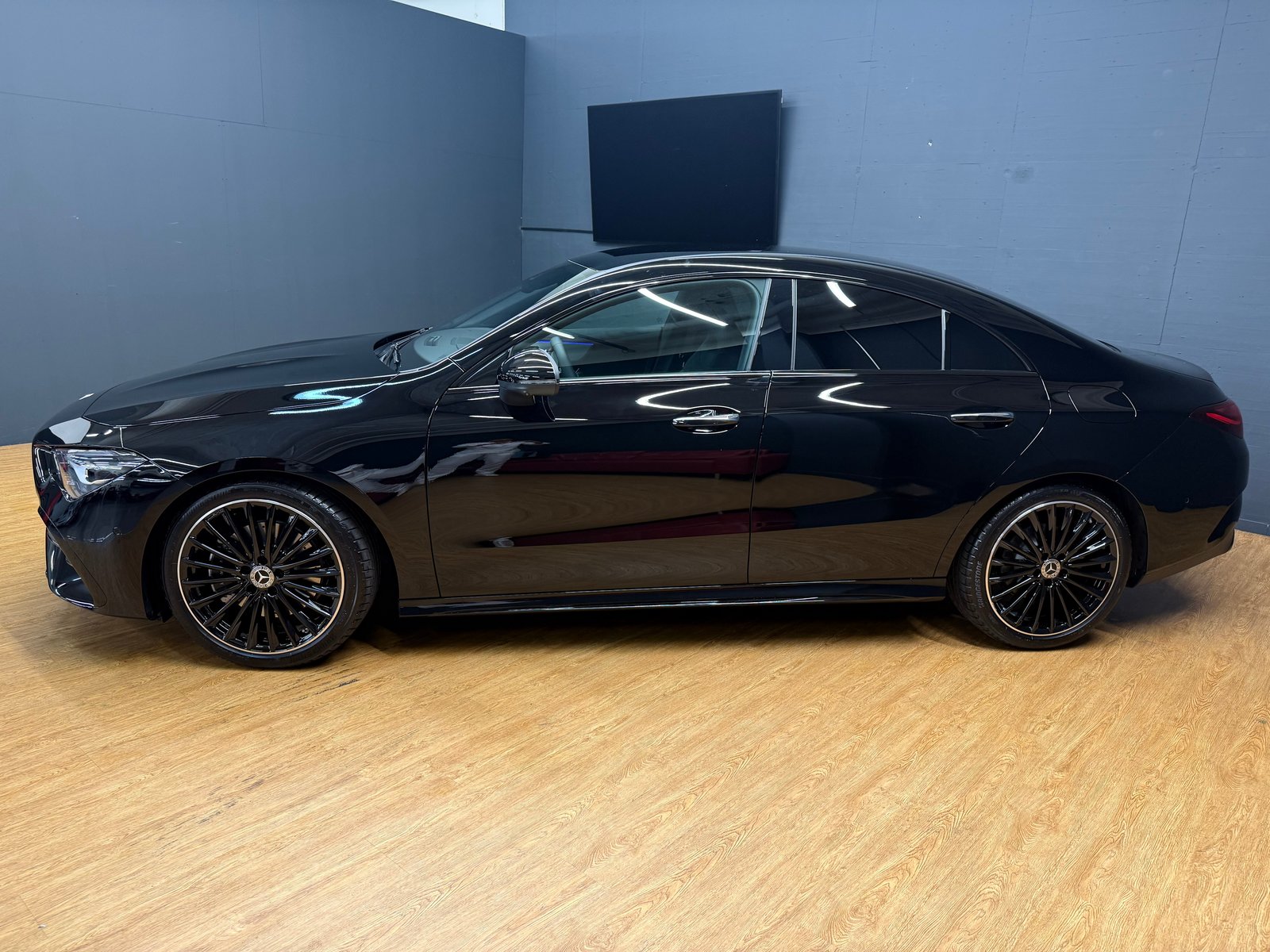 MERCEDES-BENZ CLA 200 - AMG / DISTRONIC / 360 Grad Kamera /, Mild-Hybrid Benzin/Elektro, Occasion / Gebraucht, Automatik - 5