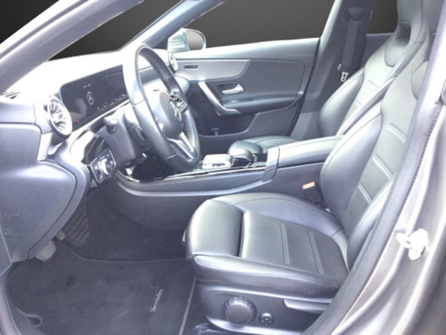 MERCEDES-BENZ CLA 200 Progressive, Petrol, Second hand / Used, Automatic - 7