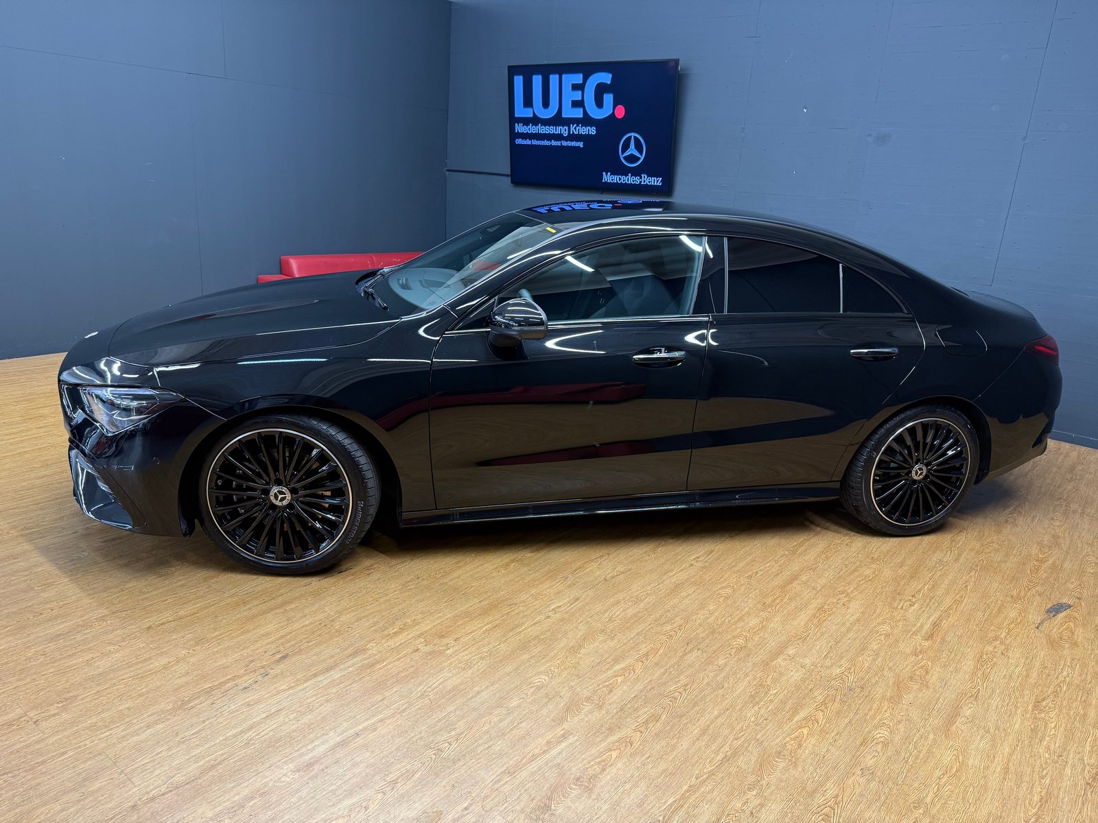 MERCEDES-BENZ CLA 200 - AMG / DISTRONIC / 360 Grad Kamera / Multibeam LED, Mild-Hybrid Benzin/Elektro, Occasion / Gebraucht, Automat - 4