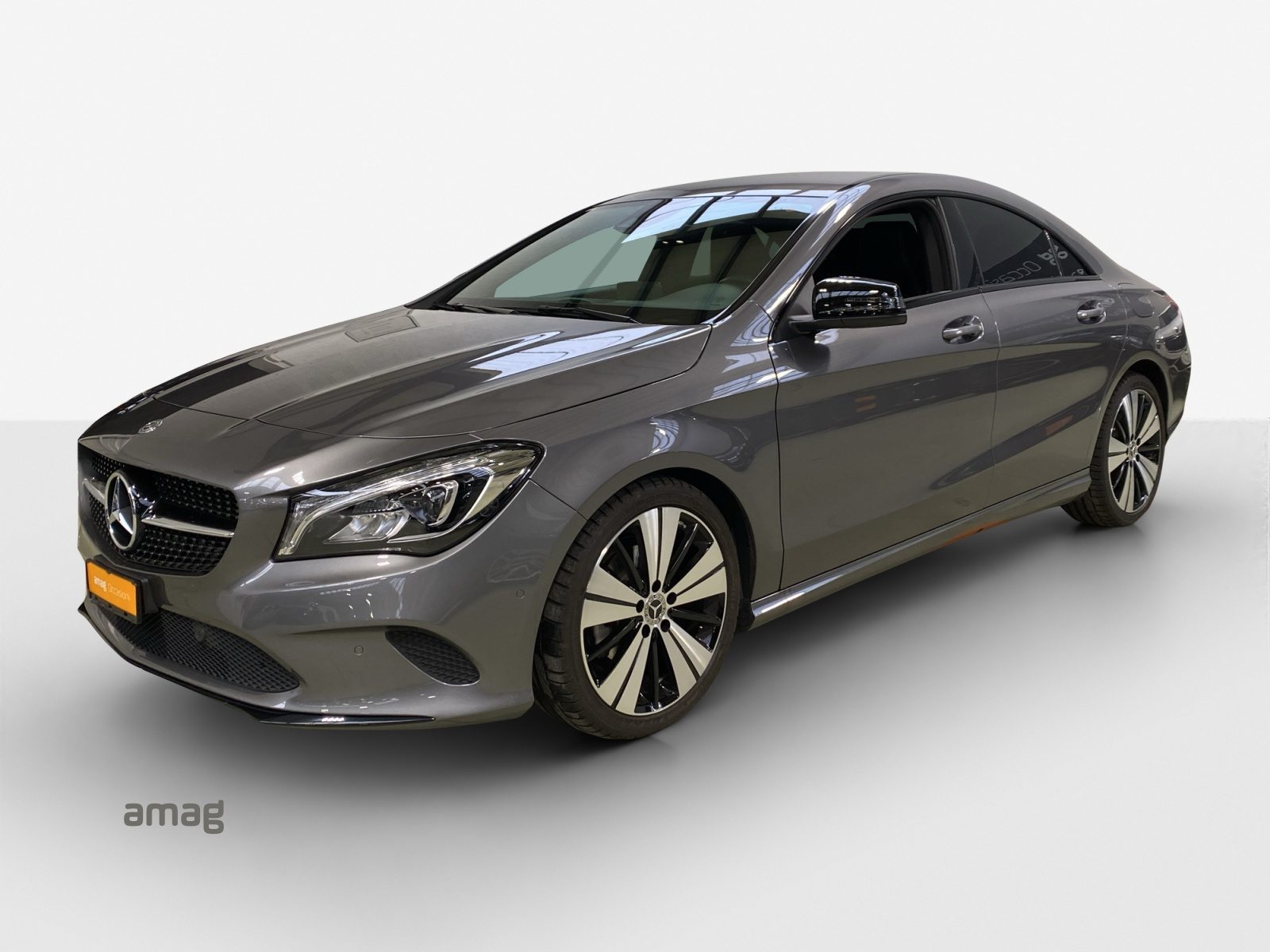 MERCEDES-BENZ CLA 200 Night Star