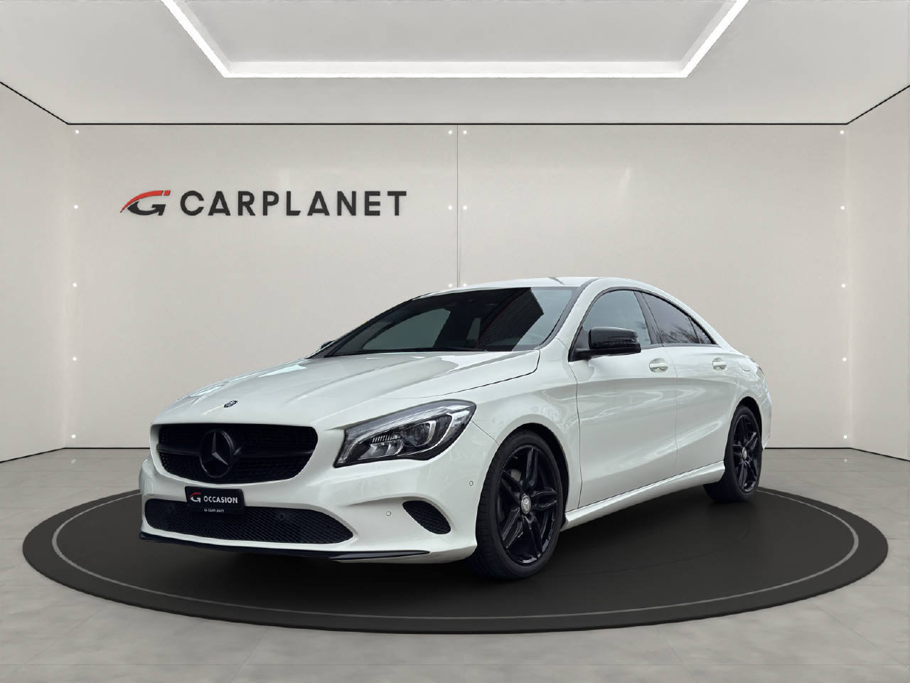 MERCEDES-BENZ CLA 200 Night Star