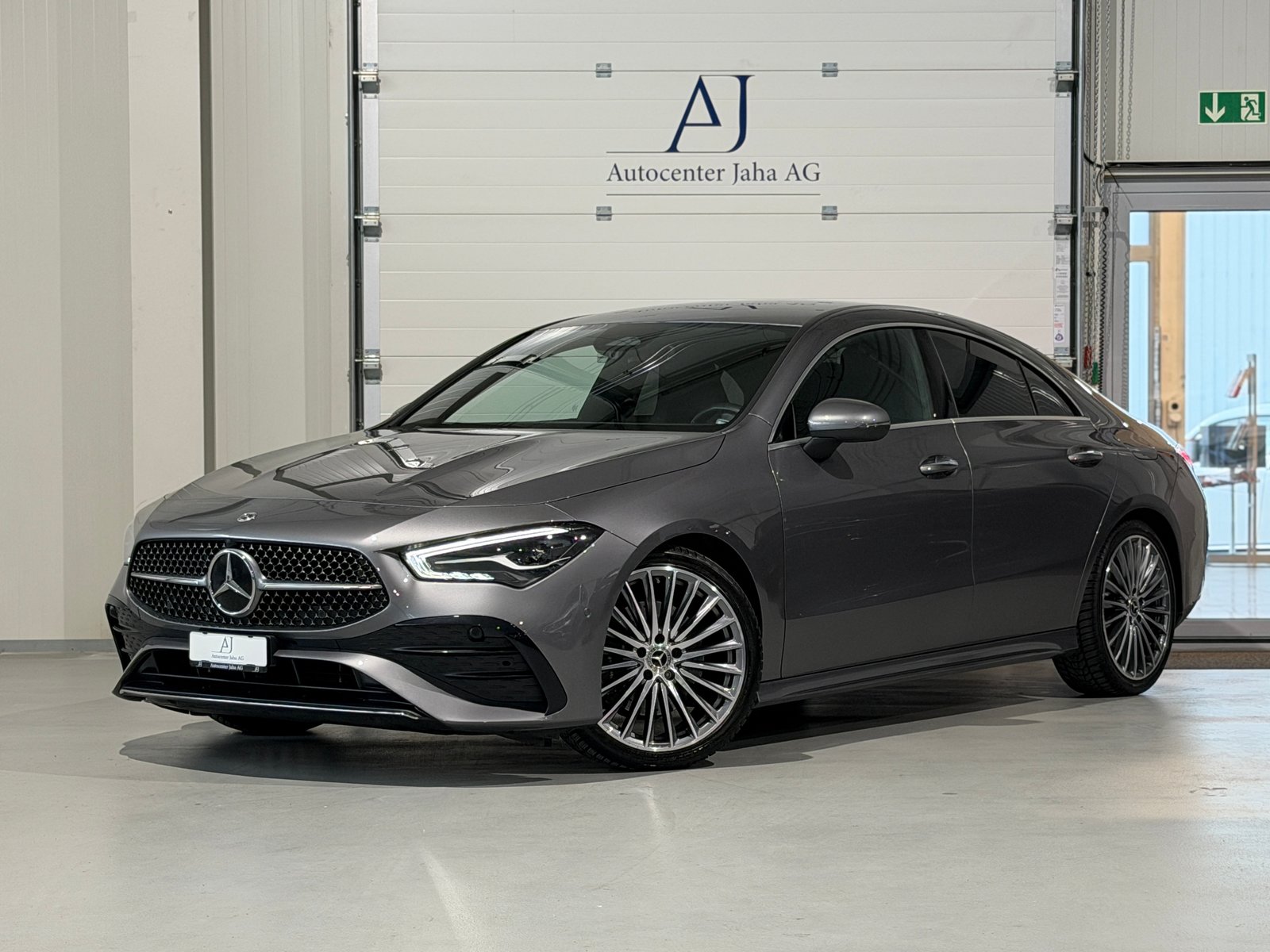 MERCEDES-BENZ CLA 200 7G-DCT AMG Line Facelift