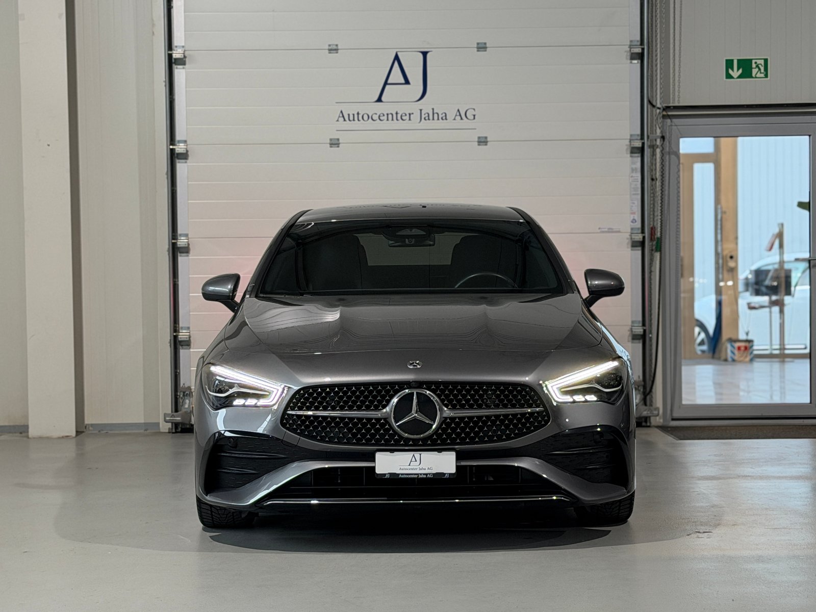 MERCEDES-BENZ CLA 200 7G-DCT AMG Line Facelift, Hybride Léger Essence/Électricité, Occasion / Utilisé, Automatique - 4