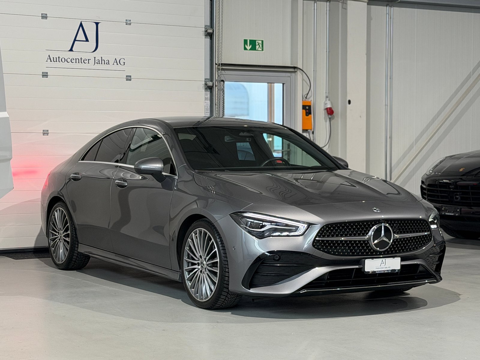 MERCEDES-BENZ CLA 200 7G-DCT AMG Line Facelift, Hybride Léger Essence/Électricité, Occasion / Utilisé, Automatique - 5
