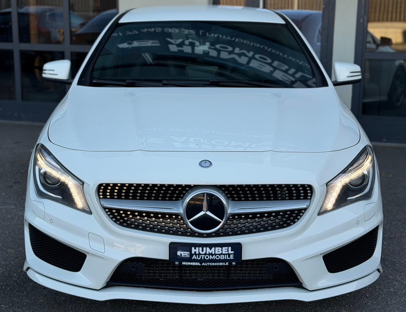 MERCEDES-BENZ CLA 200 AMG Line 7G-DCT, Benzin, Occasion / Gebraucht, Automatik - 2