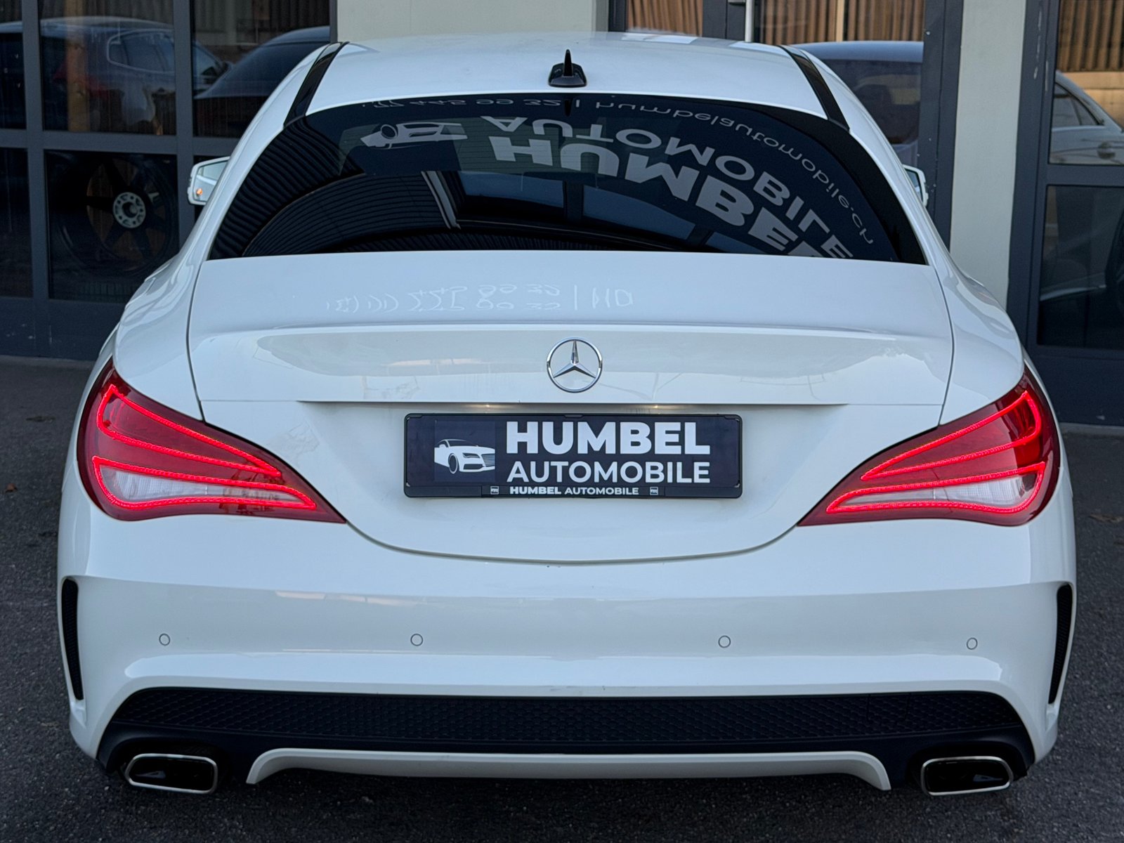 MERCEDES-BENZ CLA 200 AMG Line 7G-DCT, Benzin, Occasion / Gebraucht, Automatik - 4