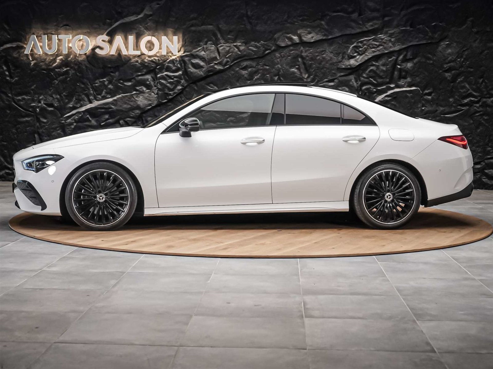 MERCEDES-BENZ CLA 200 d AMG Line *Panorama*Burmester*360 Kam, Diesel, Occasion / Gebraucht, Automatik - 3