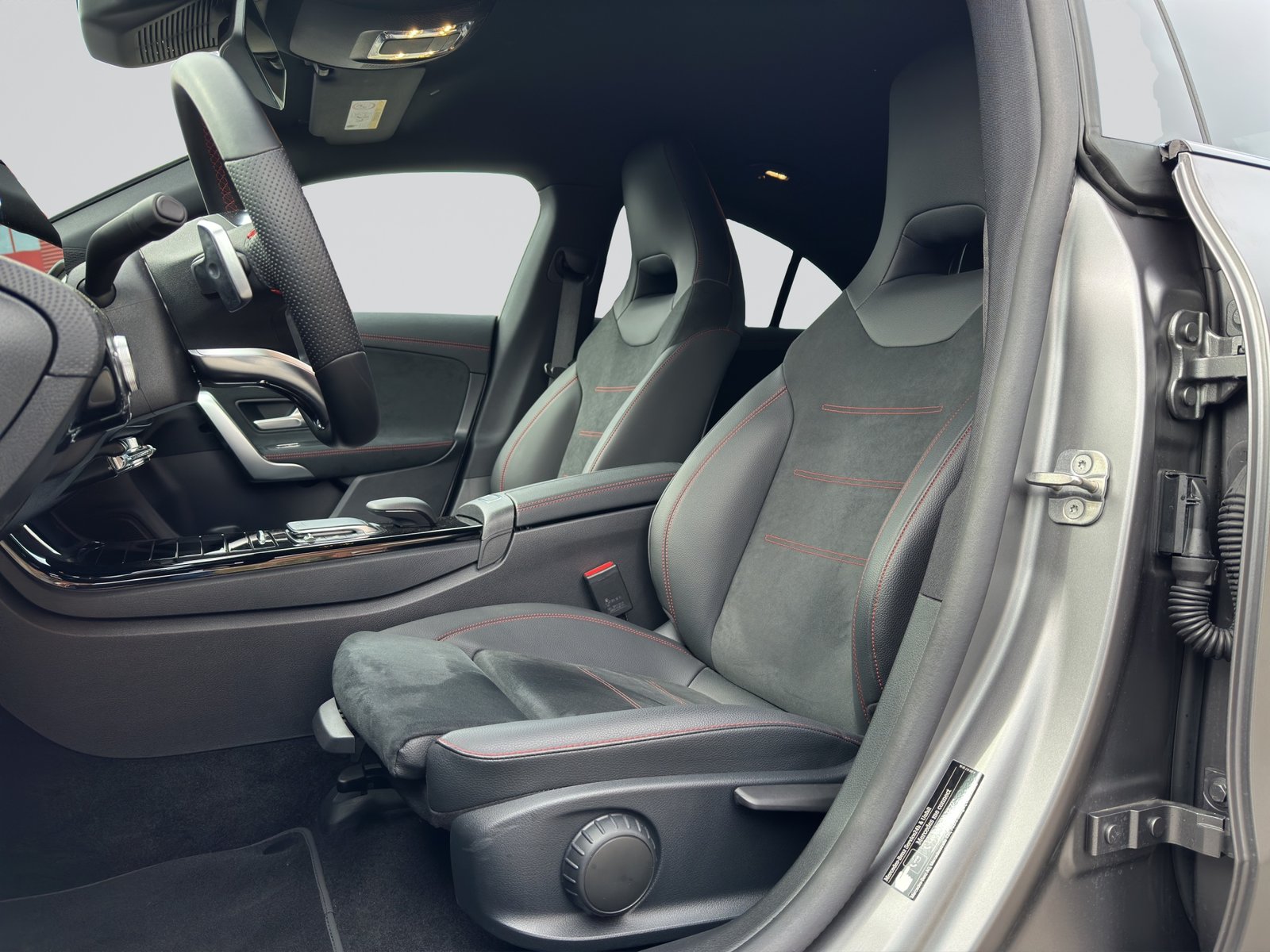 MERCEDES-BENZ CLA 200 4Matic AMG Night 8G-DCT, Essence, Occasion / Utilisé, Automatique - 6