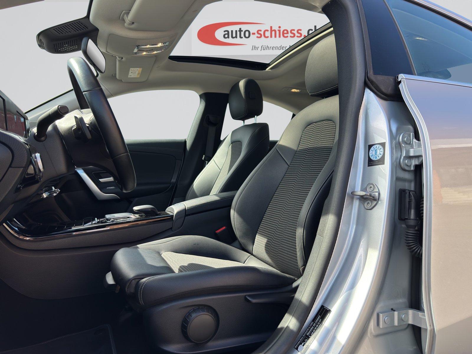 MERCEDES-BENZ CLA 200 4Matic Progressive 8G-DCT, Benzin, Occasion / Gebraucht, Automatik - 6