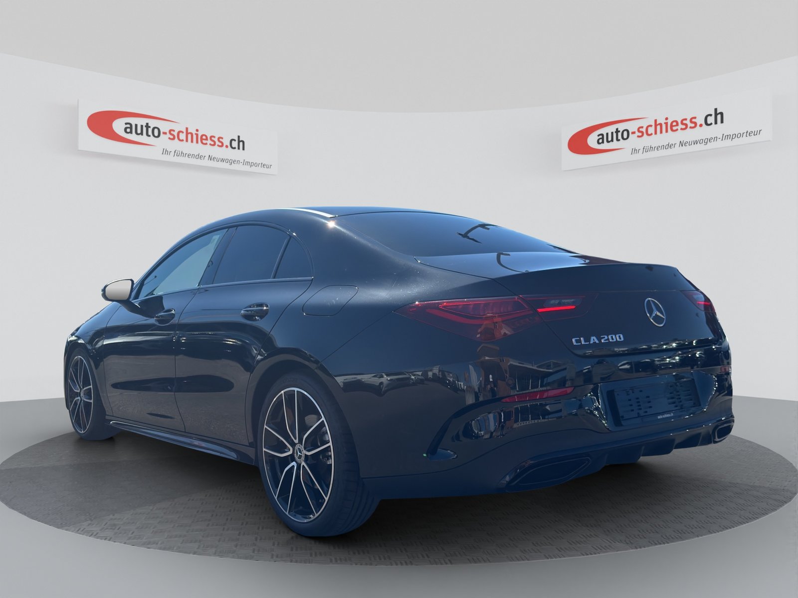MERCEDES-BENZ CLA 200 AMG Night 7G-DCT, Mild-Hybrid Benzin/Elektro, Occasion / Gebraucht, Automatik - 3