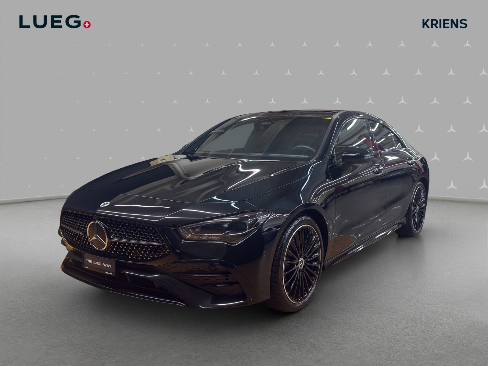 MERCEDES-BENZ CLA 200 - AMG / DISTRONIC / Rückfahrkamera /