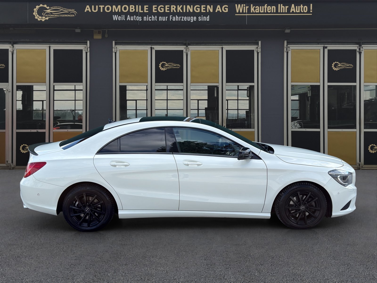MERCEDES-BENZ CLA 200 Night Star, Benzin, Occasion / Gebraucht, Handschaltung - 4