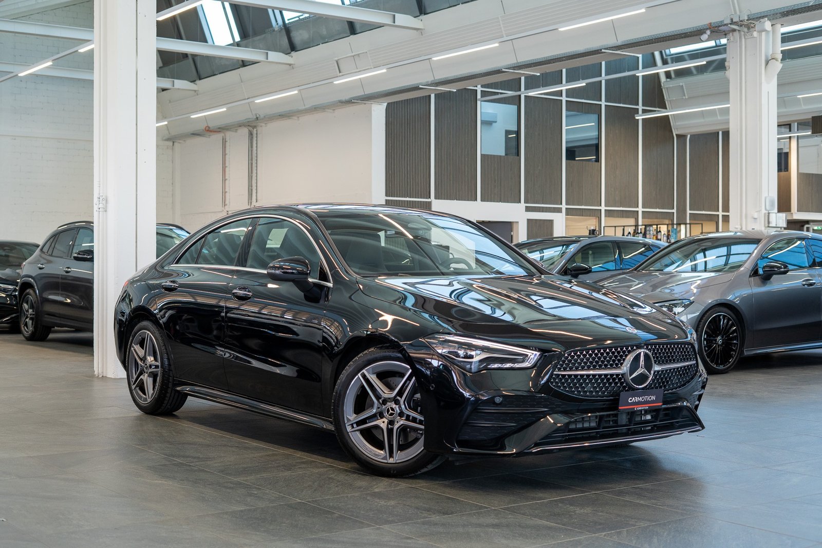 MERCEDES-BENZ CLA 200 AMG Line / Facelift / Rückfahrkamera, Petrol, Second hand / Used, Automatic - 3