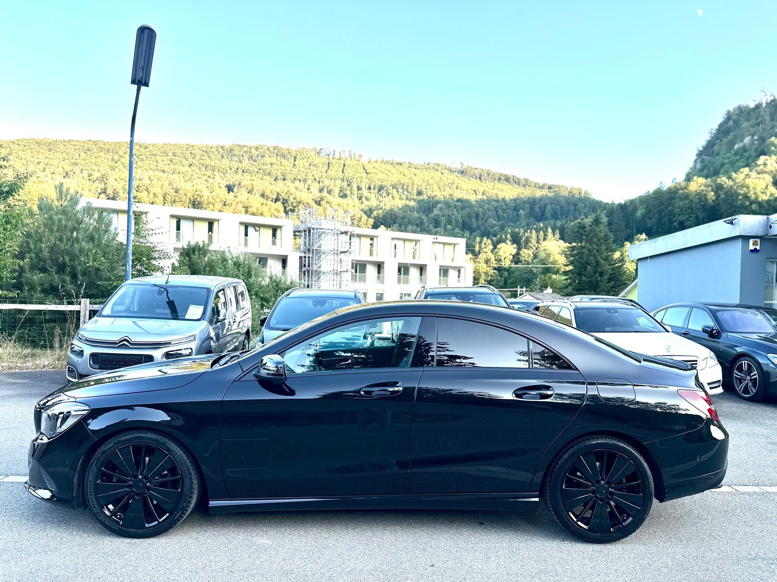 MERCEDES-BENZ CLA 200 d Night Star 7G-DCT, Diesel, Occasion / Utilisé, Automatique - 4
