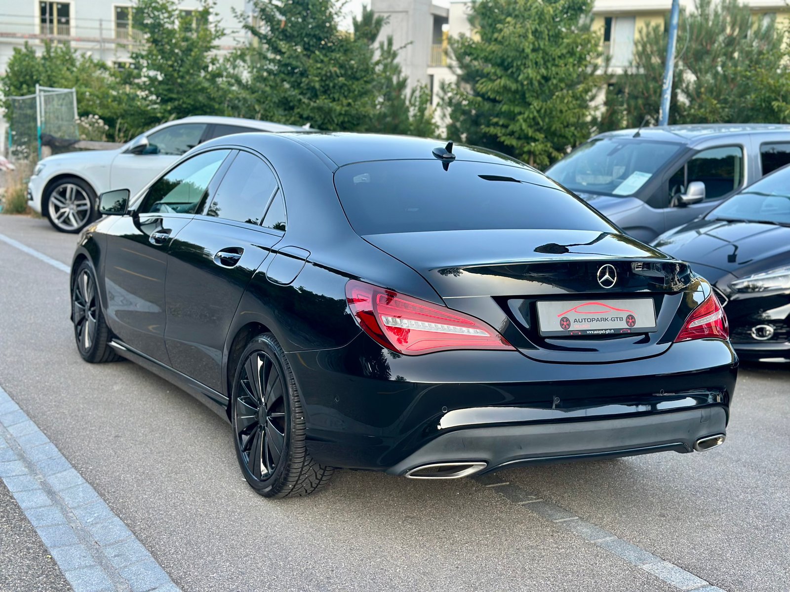 MERCEDES-BENZ CLA 200 d Night Star 7G-DCT, Diesel, Occasion / Utilisé, Automatique - 6