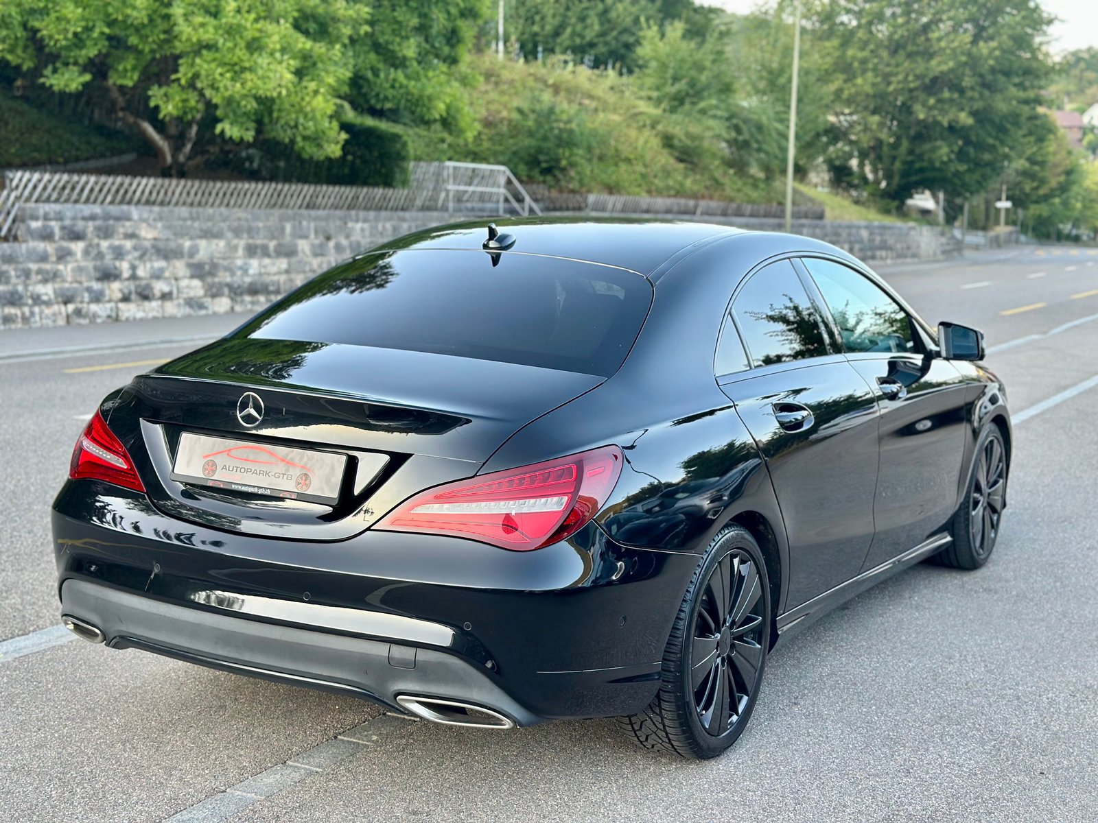 MERCEDES-BENZ CLA 200 d Night Star 7G-DCT, Diesel, Occasion / Utilisé, Automatique - 7
